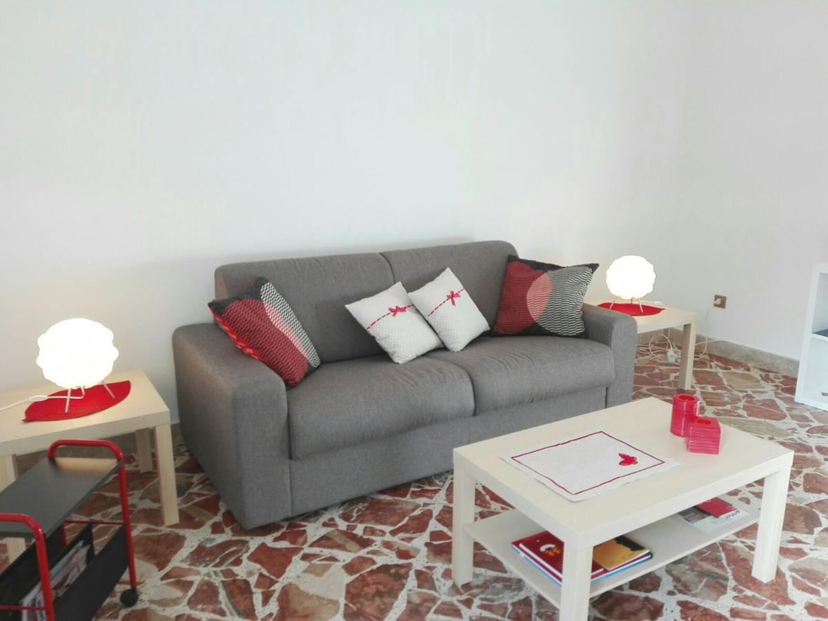 דירות בגרייה Casa Vacanze Demetra מראה חיצוני תמונה