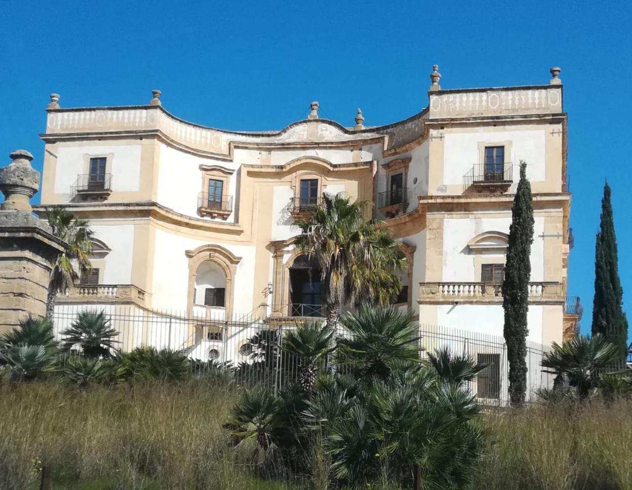 דירות בגרייה Casa Vacanze Demetra מראה חיצוני תמונה